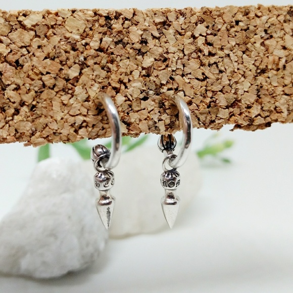 925 Sterling Silver | Conical Stud Earrings - Picture 5 of 5